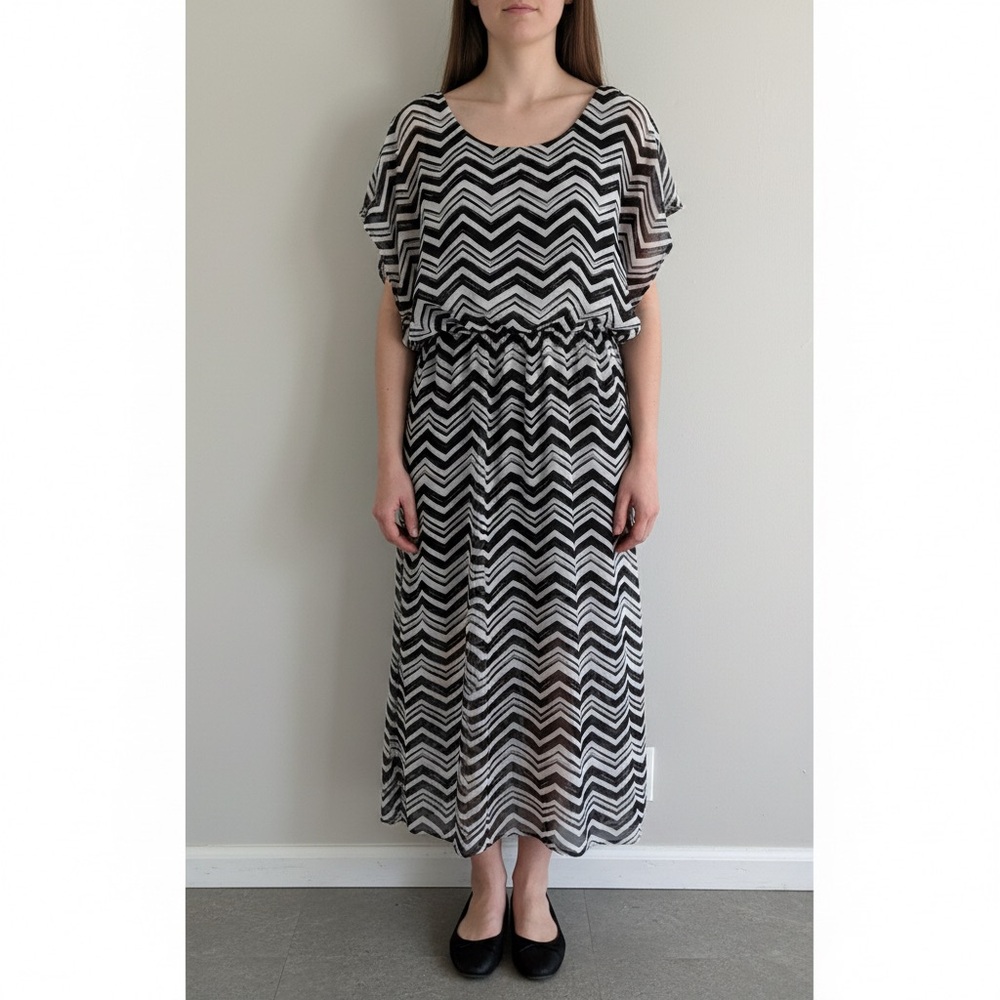 Pinc Black and White Chevron Maxi Dress - Picture 2 of 6
